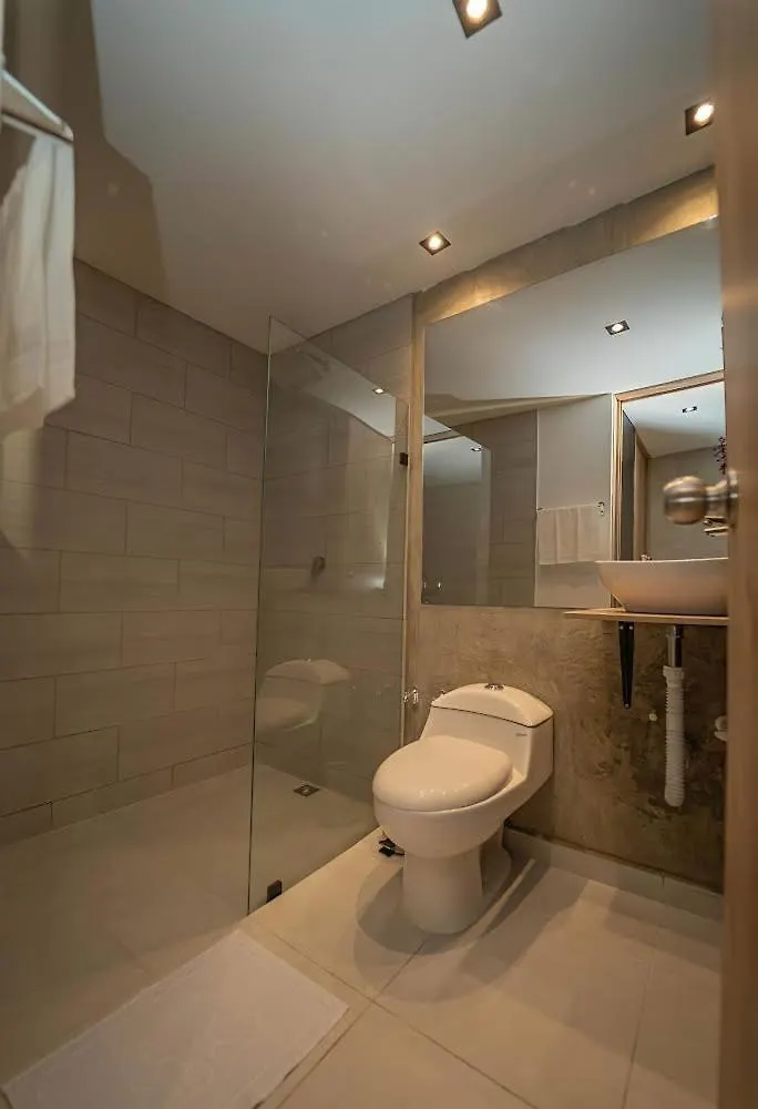 Lleras Park Apartments 麦德林 哥伦比亚